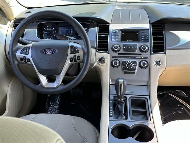 2018 Ford Taurus SE